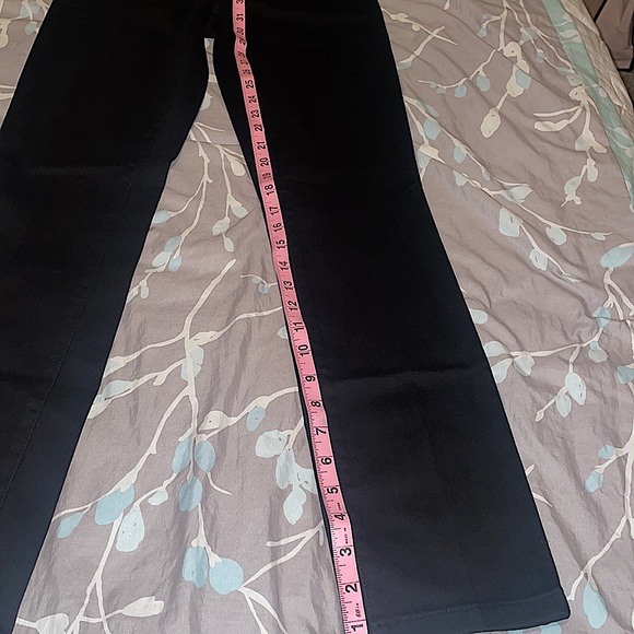 Tory Burch - Picture 11 of 12